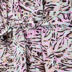 Robe Chemise Manches Courtes Zébré Femme VERO MODA 9 Robe Chemise Manches Courtes Zébré Femme VERO MODA -Tendryne Soldes Boutique robe chemise manches courtes zebre femme vero moda 3