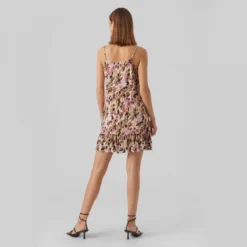 Robe Courte Sans Manches Col V Cintrée Imprimé Femme VERO MODA -Tendryne Soldes Boutique robe courte sans manches col v cintree imprime femme vero moda 2