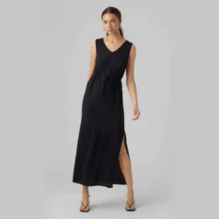 Robe Longue Sans Manches Uni Fendue Col V Cordon Femme VERO MODA 11 Robe Longue Sans Manches Uni Fendue Col V Cordon Femme VERO MODA -Tendryne Soldes Boutique robe longue sans manches uni fendue col v cordon femme vero moda 3