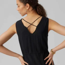 Robe Longue Sans Manches Uni Fendue Col V Cordon Femme VERO MODA 13 Robe Longue Sans Manches Uni Fendue Col V Cordon Femme VERO MODA -Tendryne Soldes Boutique robe longue sans manches uni fendue col v cordon femme vero moda 5