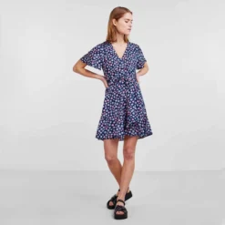 Tendryne Soldes Boutique -Tendryne Soldes Boutique robe manches courtes col v femme pieces 1