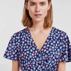 Robe Manches Courtes Col V Femme PIECES -Tendryne Soldes Boutique robe manches courtes col v femme pieces 3