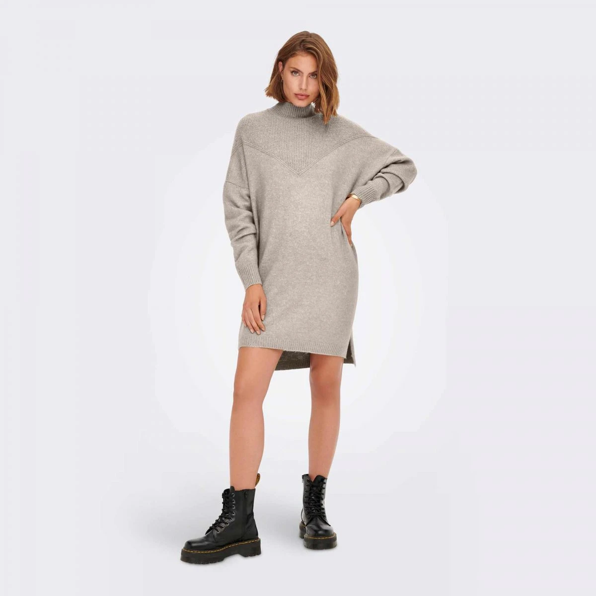 Robe Pull Loose En Maille Structurée Longueur Genou Silly Femme ONLY 16 Robe Pull Loose En Maille Structurée Longueur Genou Silly Femme ONLY – Image 14