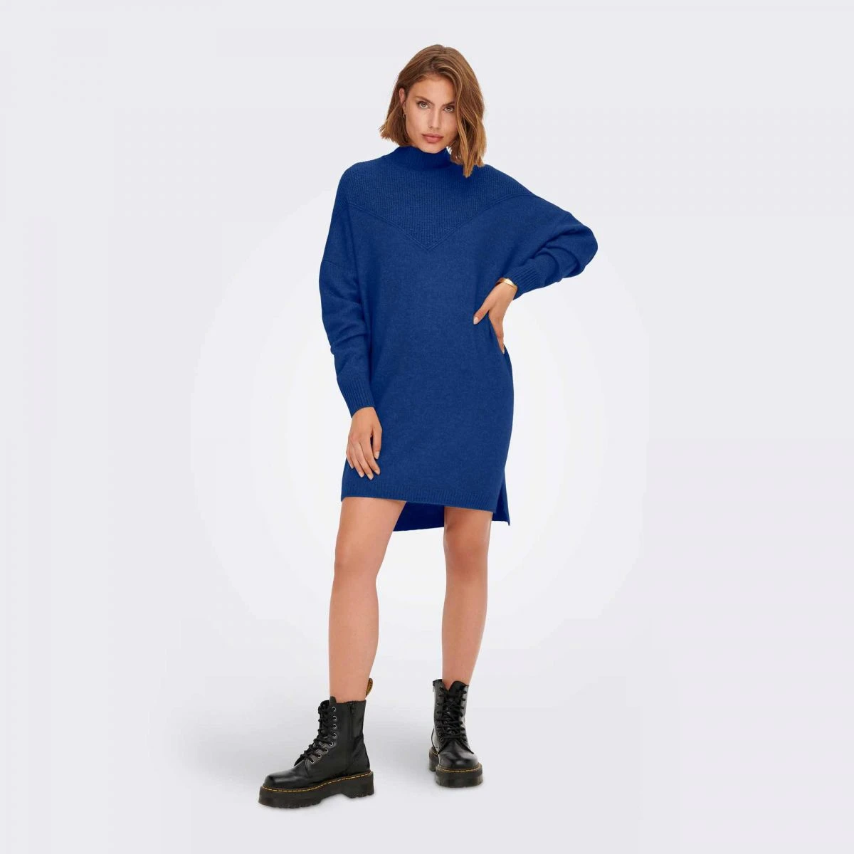 Robe Pull Loose En Maille Structurée Longueur Genou Silly Femme ONLY 17 Robe Pull Loose En Maille Structurée Longueur Genou Silly Femme ONLY – Image 15
