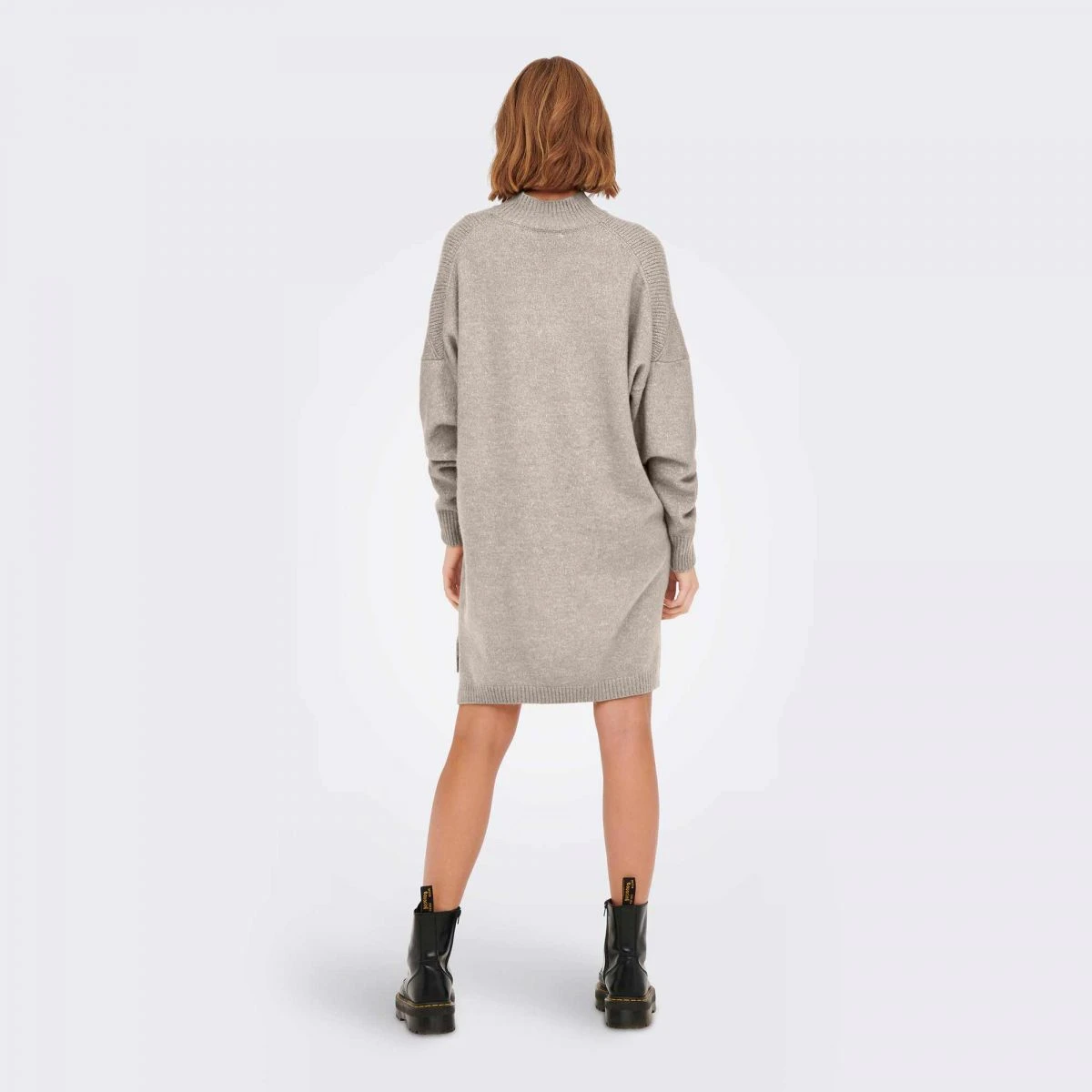 Robe Pull Loose En Maille Structurée Longueur Genou Silly Femme ONLY 19 Robe Pull Loose En Maille Structurée Longueur Genou Silly Femme ONLY – Image 17