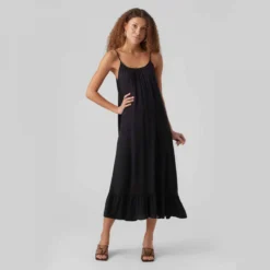 Robe Unie à Fines Bretelles Longueur Midi Volant Femme VERO MODA -Tendryne Soldes Boutique robe unie a fines bretelles longueur midi volant femme vero moda 1