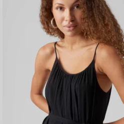 Robe Unie à Fines Bretelles Longueur Midi Volant Femme VERO MODA -Tendryne Soldes Boutique robe unie a fines bretelles longueur midi volant femme vero moda 4